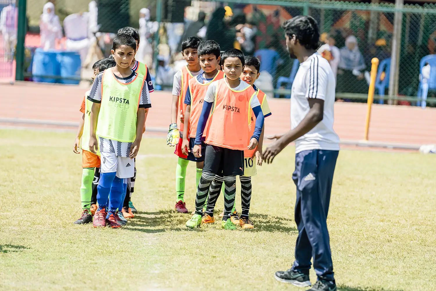 Extra Curricular - Photo 3