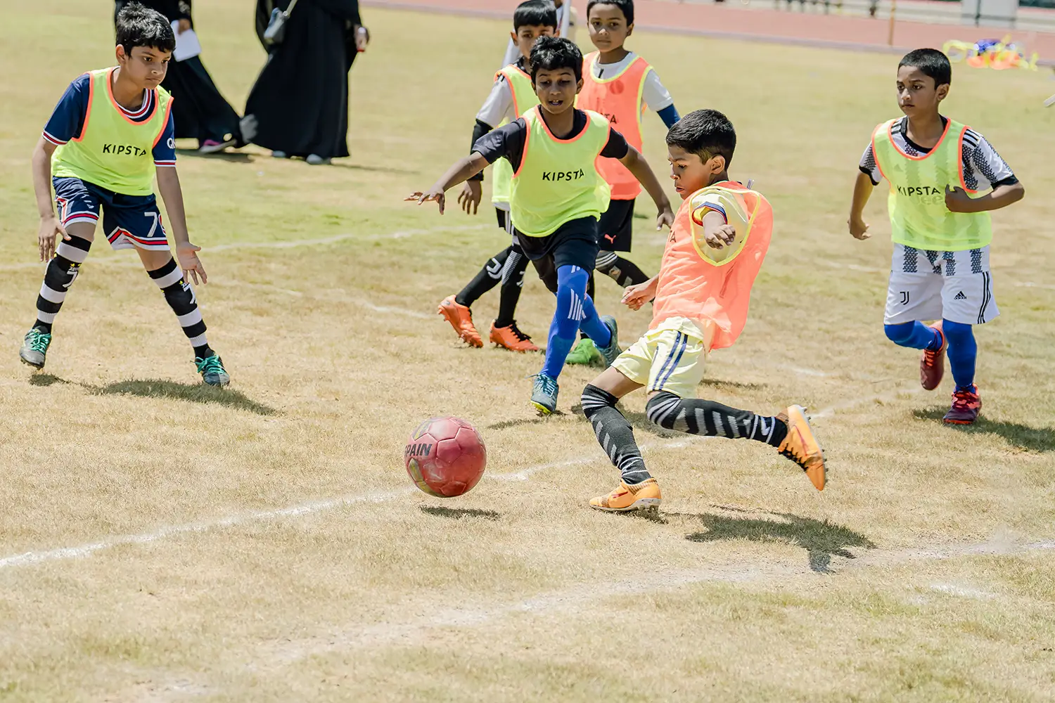 Extra Curricular - Photo 12